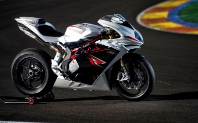 MV Agusta F4-RR Specfications And Features